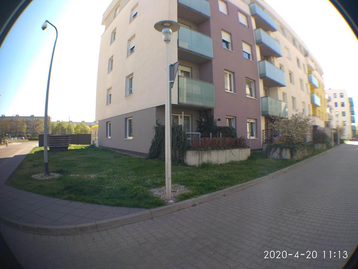 2060 Zwyciestwa 5G - Tanie Pokoje W Apartamencie - Samodzielne Zameldowanie - Self Check In Poznań Esterno foto