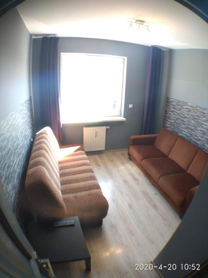 2060 Zwyciestwa 5G - Tanie Pokoje W Apartamencie - Samodzielne Zameldowanie - Self Check In Poznań Esterno foto