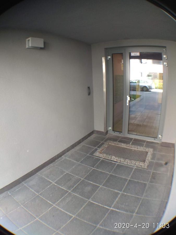 2060 Zwyciestwa 5G - Tanie Pokoje W Apartamencie - Samodzielne Zameldowanie - Self Check In Poznań Esterno foto