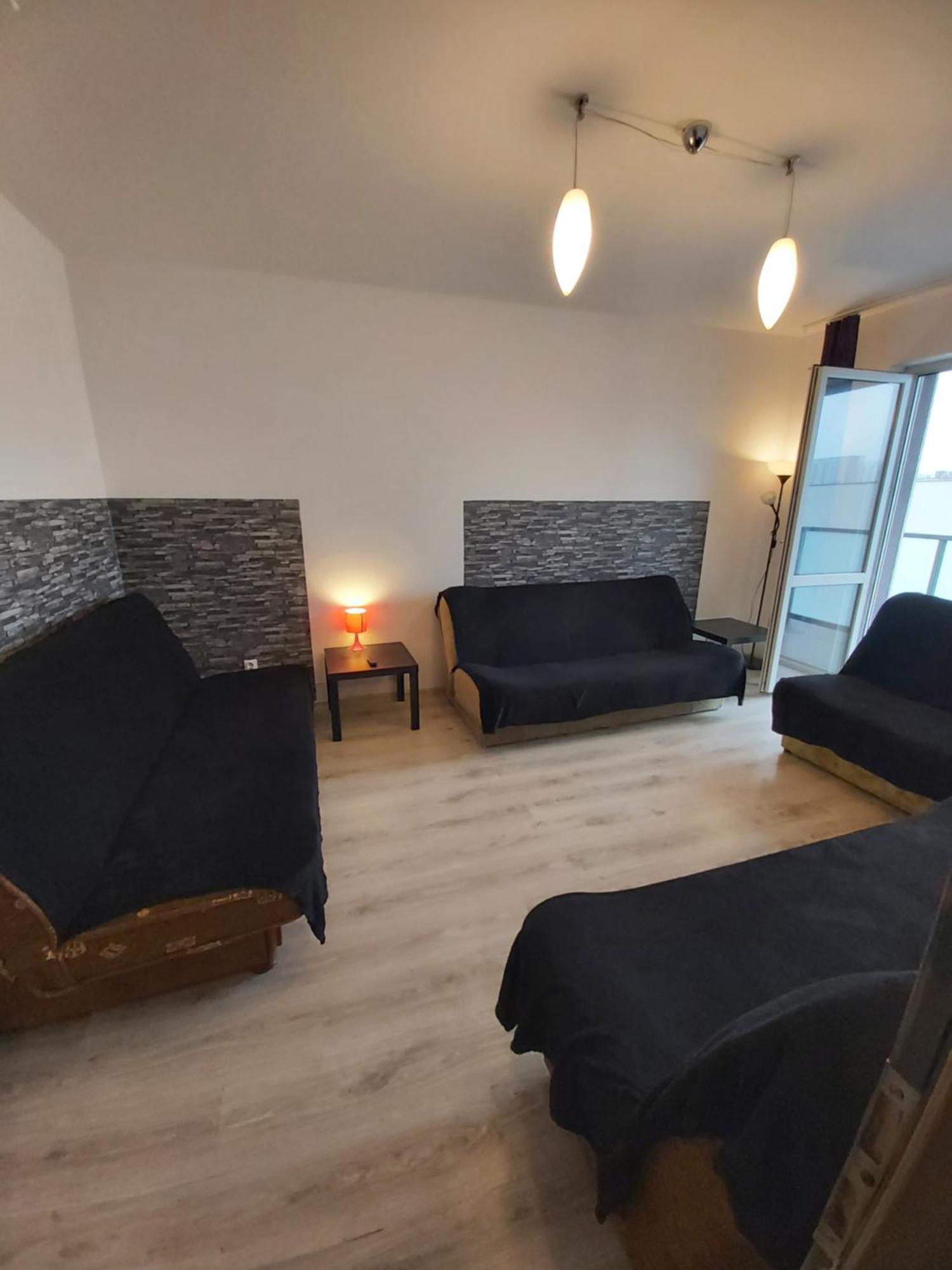 2060 Zwyciestwa 5G - Tanie Pokoje W Apartamencie - Samodzielne Zameldowanie - Self Check In Poznań Esterno foto